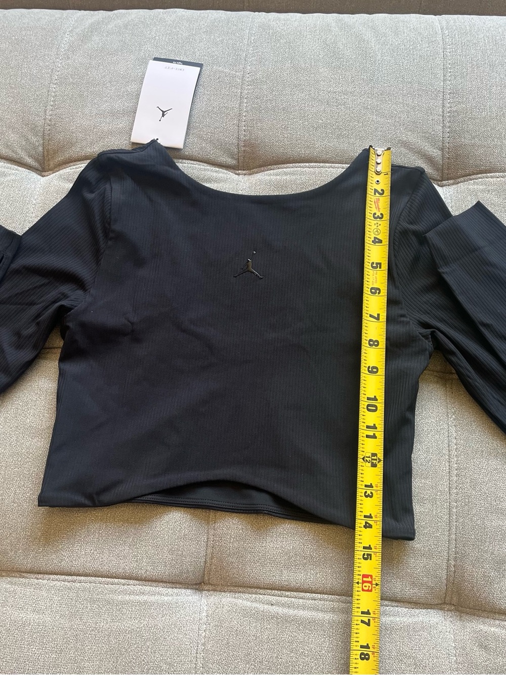 NWT $70 Nike Jordan Sport Women's Dri-FIT Long-Sleeve Crop Top Tight Fit Small - Picture 4 of 6